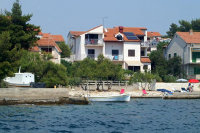 Apartments by the sea Brodarica, Sibenik - 13615